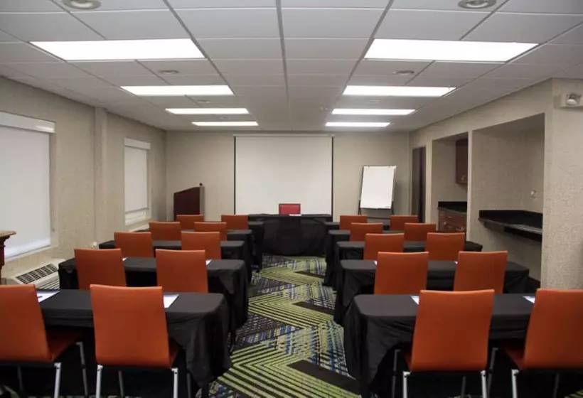 Holiday Inn Express Hotel And Suites Kings Mountain By Ihg