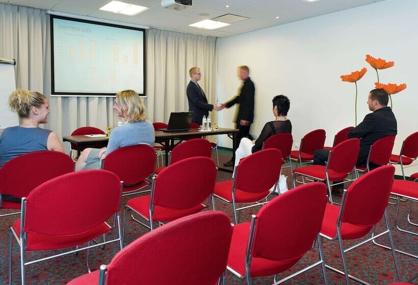 ホテル Ibis Sint Niklaas Centrum