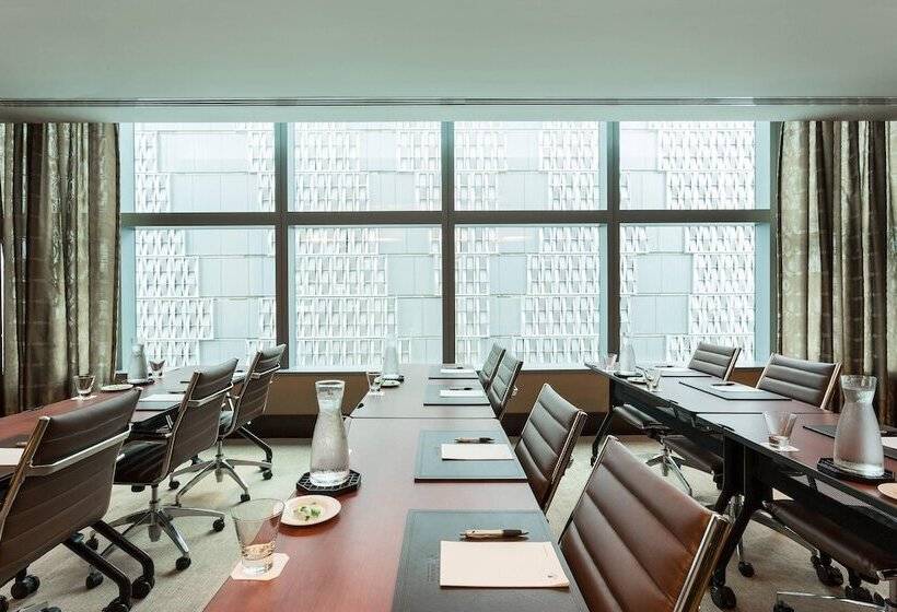 هتل Jw Marriott Marquis Miami