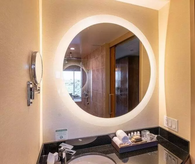 Miyako Hybrid Hotel Torrance