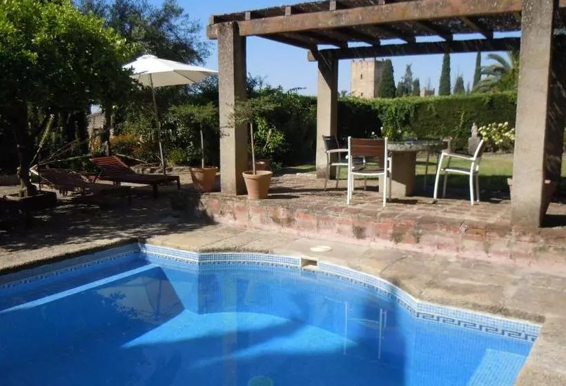 Hotel Palacio Chaves