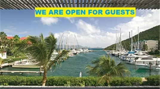 هتل Sapphire Beach Resort