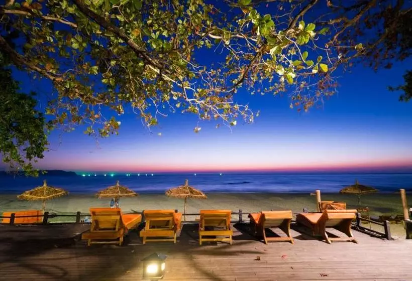 هتل Thande Beach   Ngapali
