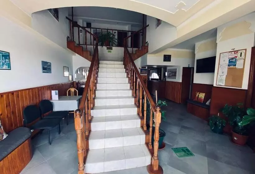 پانسیون Nhaterra