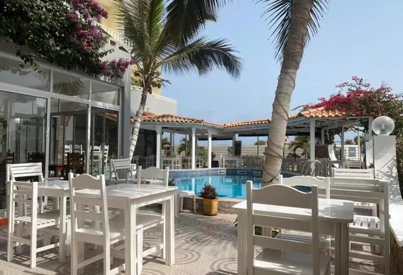 پانسیون Nhaterra