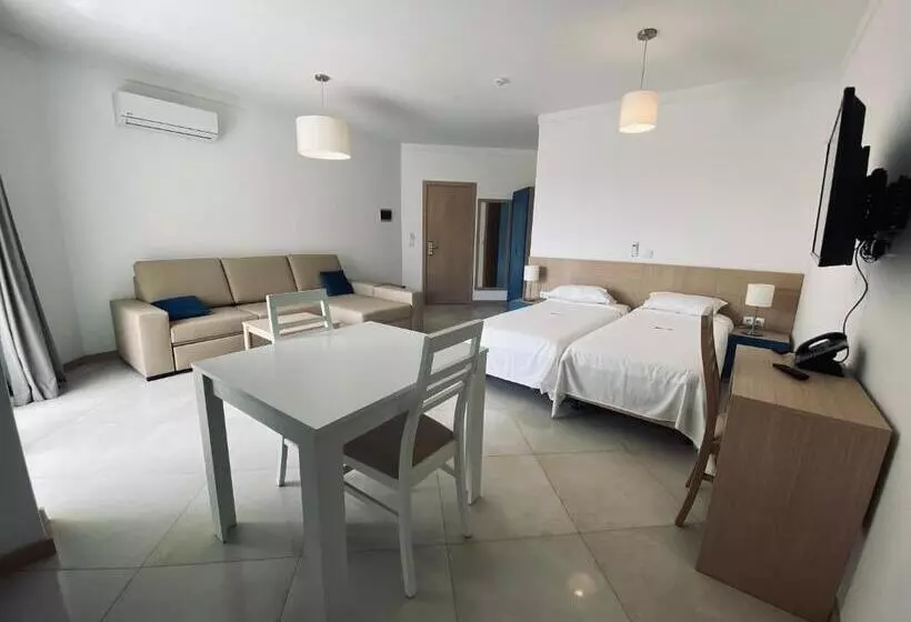 پانسیون Nhaterra