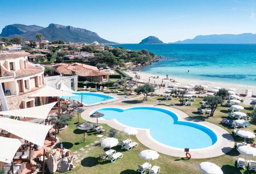 Resort & Spa Baia Caddinas