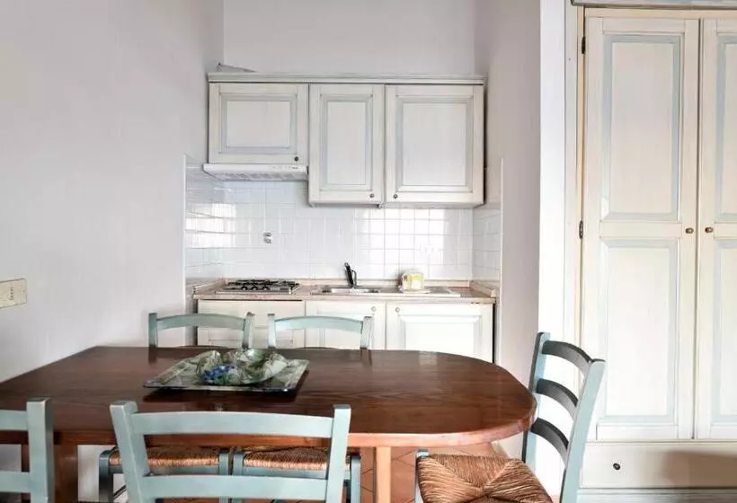 Resort & Spa Baia Caddinas