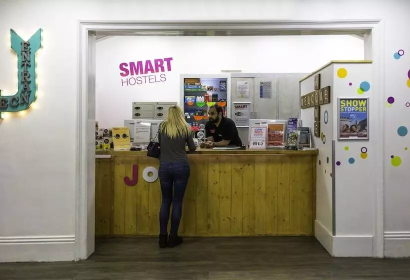 Smart Russell Square Hostel