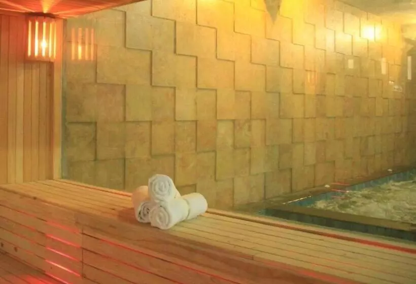 Hotelli Bukit Indah Lestari