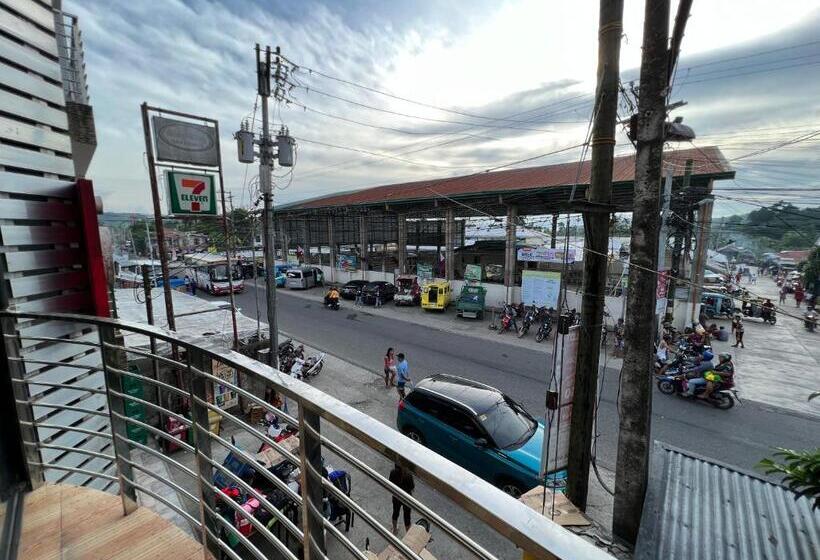 בית מלון כפרי Ging Ging Tourist Inn