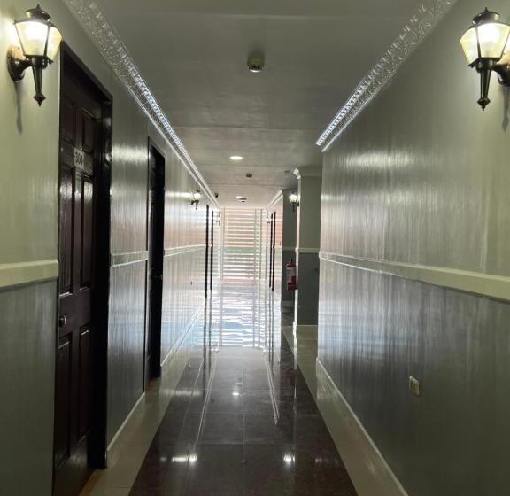 בית מלון כפרי Ging Ging Tourist Inn