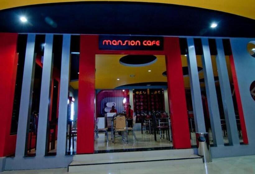 Hotel Grand Mansion  Blitar