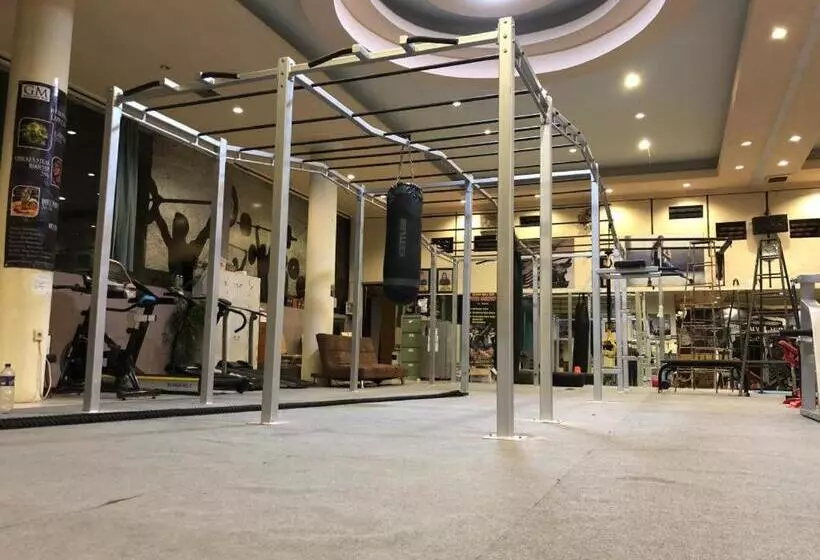 Hotel Grand Mansion Blitar