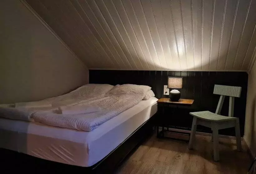 هتل Lava Guesthouse