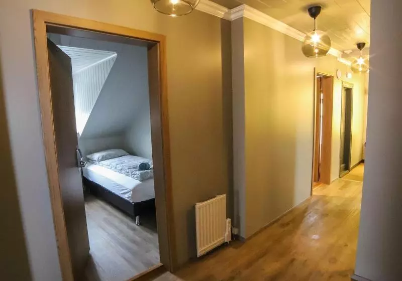 هتل Lava Guesthouse