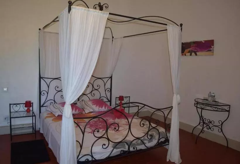 Hotelli Maison Des Ingenieurs