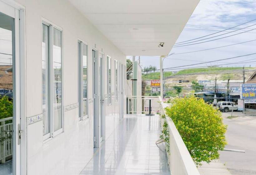 هتل Phuong Tu Guesthouse