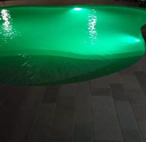 ホテル Punto Verde