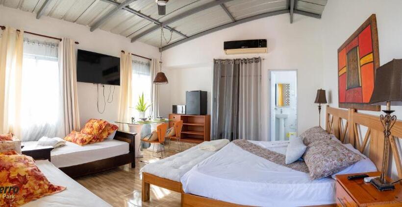 هتل Santo Cerro Natural Park