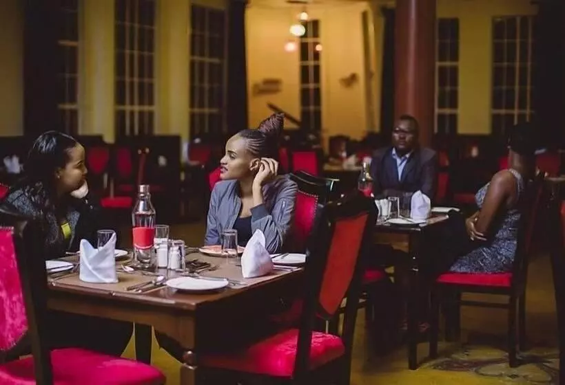 هتل Tafaria Castle