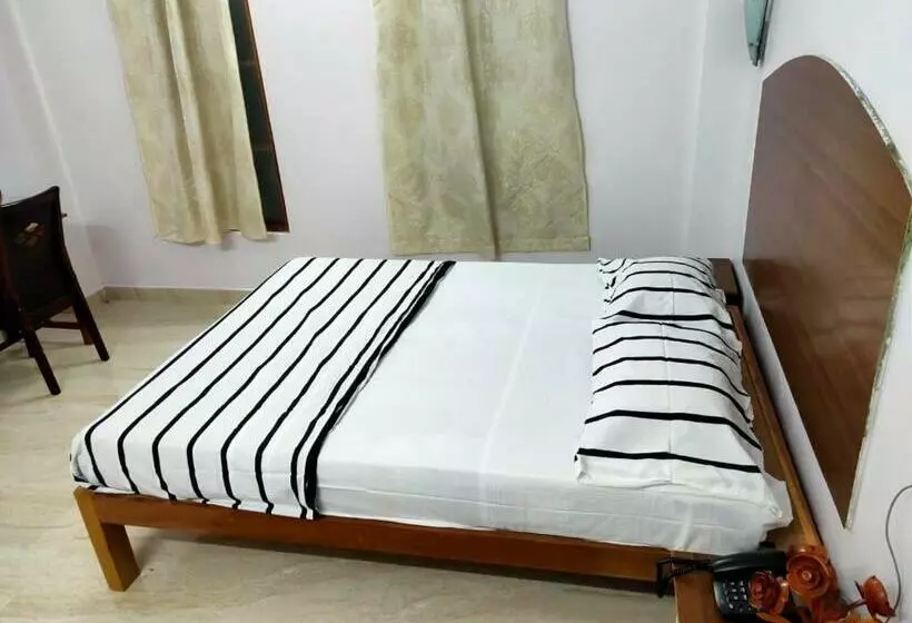 Aashrey Bed And Breakfast