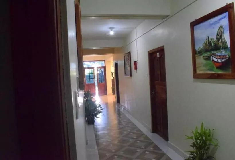 Aashrey Bed And Breakfast