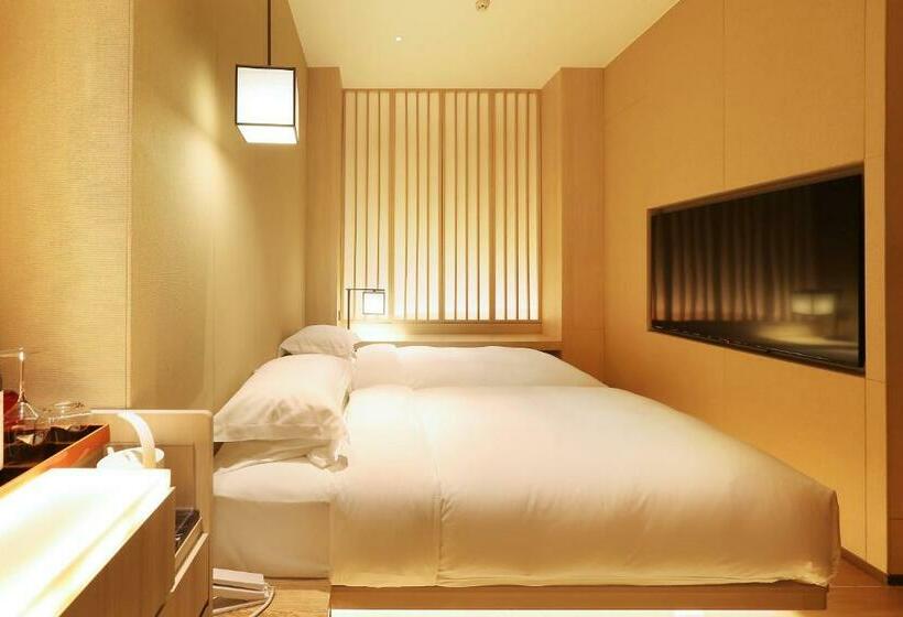 Отель Bolly Wood  Beijing Wangfujing Branch