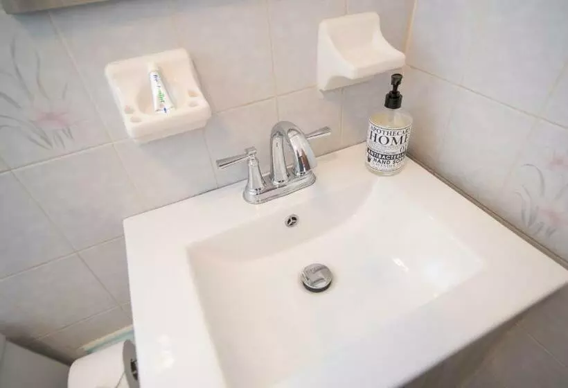 هتل Senderos 4 A Cozy Studio 4 Min From The Beach