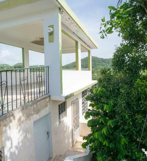 هتل Senderos 4 A Cozy Studio 4 Min From The Beach