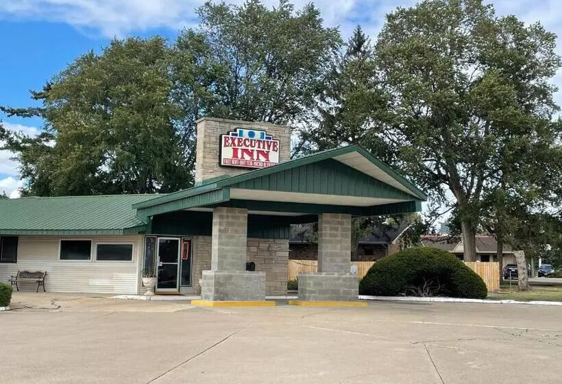 Hotelli Executive Inn