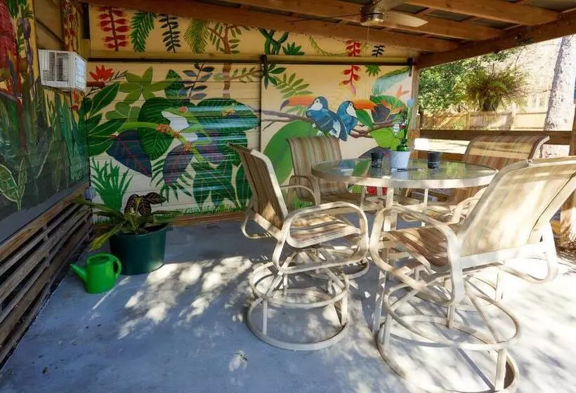 Majatalo Room In Bb   Pleasant Days Bb Tropical Master Suite