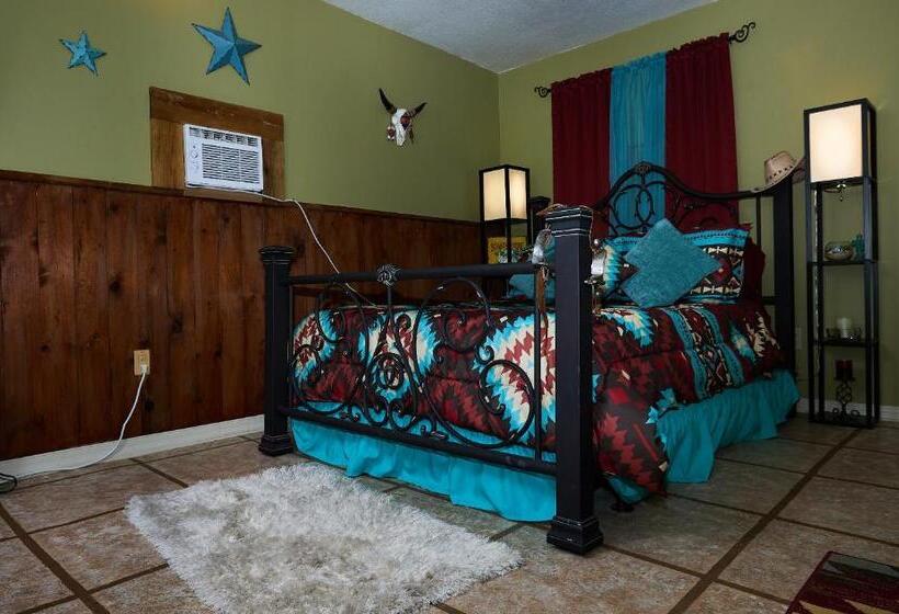 Pensjonat Room In Bb   Pleasant Days Bb Tropical Master Suite