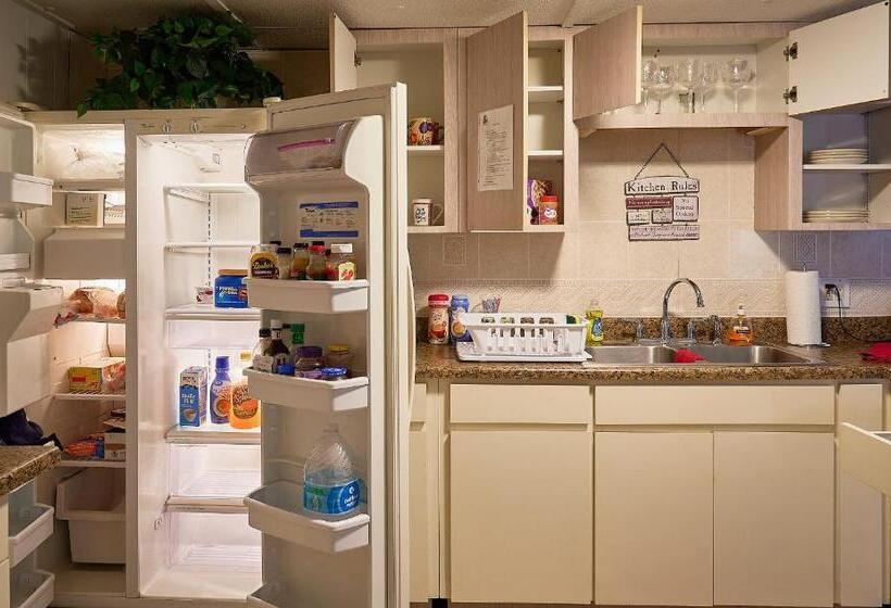 Pensjonat Room In Bb   Pleasant Days Bb Tropical Master Suite