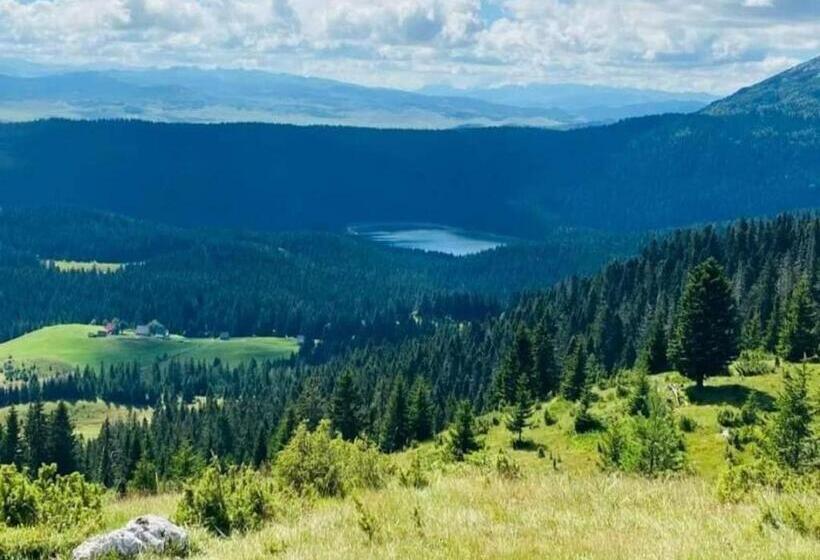 住宿加早餐  Log Cabin 1 Merdovic