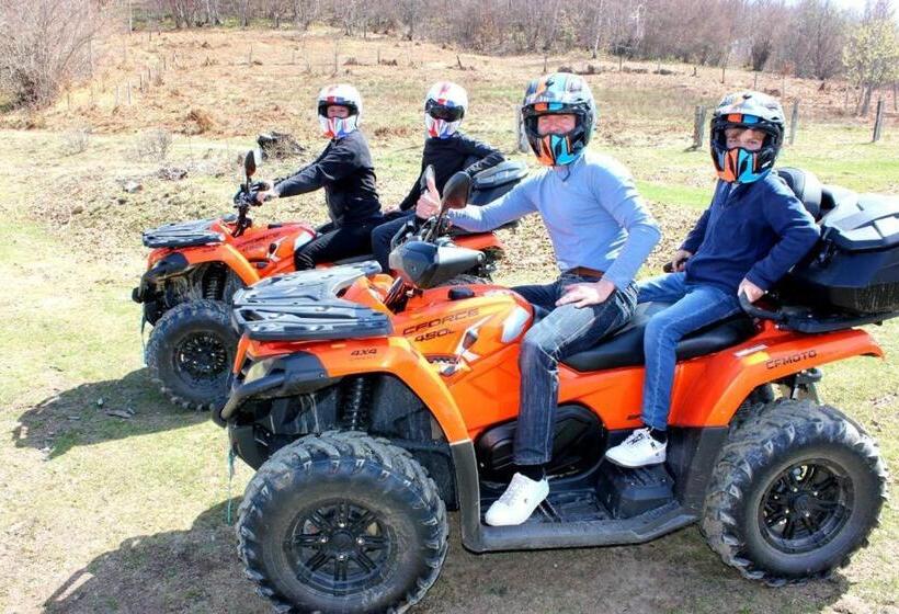 住宿加早餐  Log Cabin 1 Merdovic