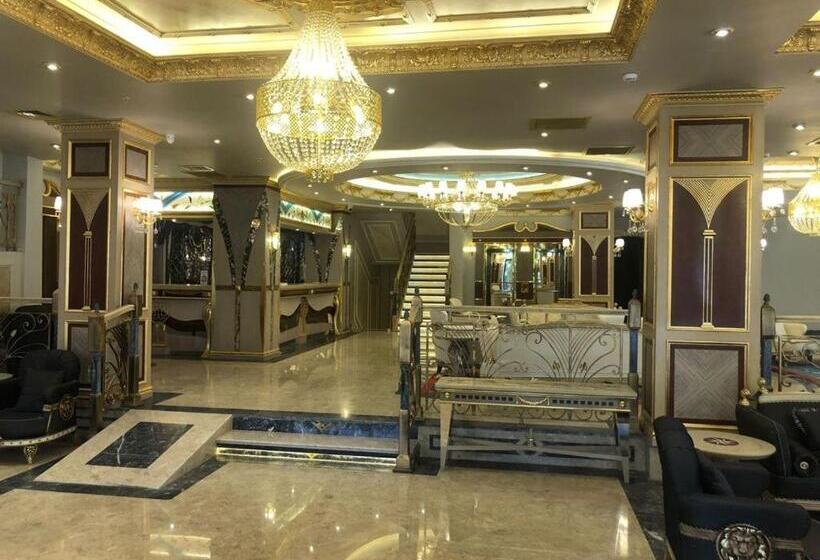 Golden Hi̇ll Hotel Downtown