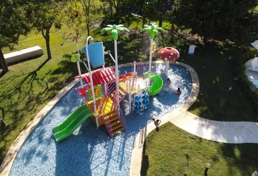 Hotelli Days Inn Zarate