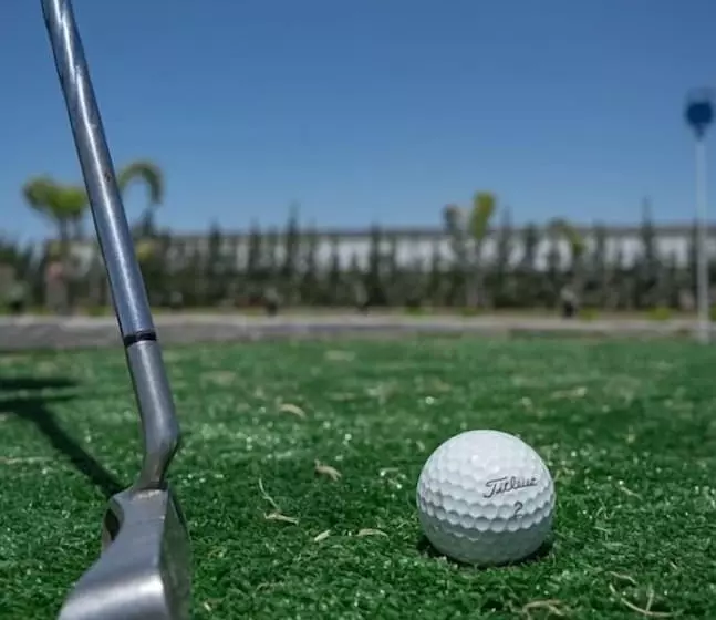 Hotelli Days Inn Zarate