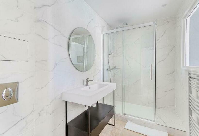 Domaine De La Nerthe Hotel Provence Mediterranee