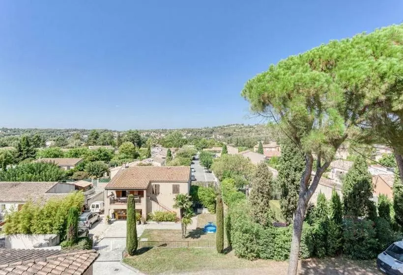 Domaine De La Nerthe  Hotel Provence Mediterranee