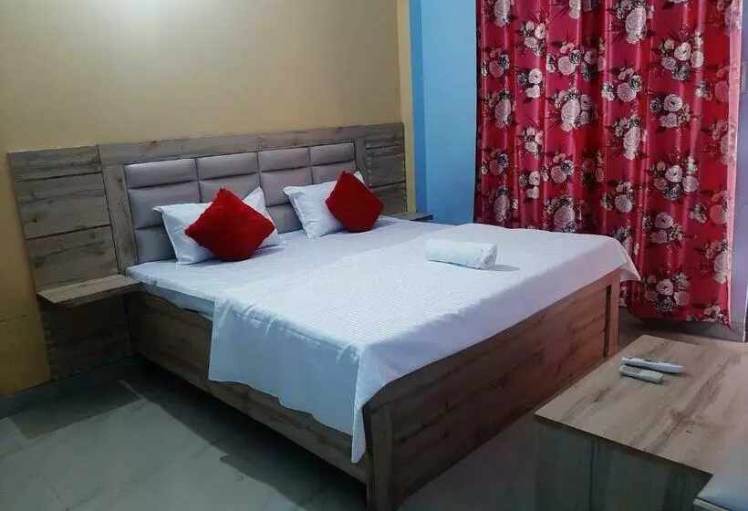 Hotelli Oyo 82788  Knight View