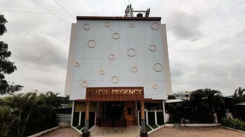 ホテル Regency