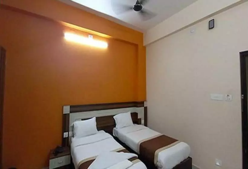 Hôtel Fab Ug Mansion