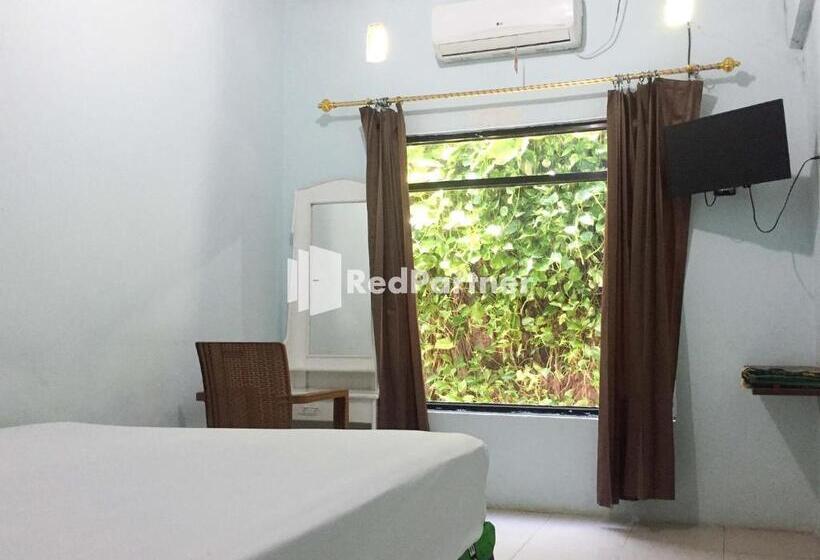 בית מלון כפרי Wisma Andini Palopo Redpartner