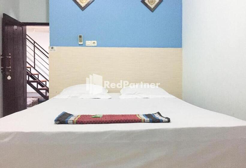 בית מלון כפרי Wisma Andini Palopo Redpartner