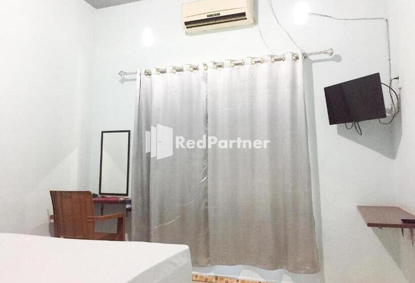 בית מלון כפרי Wisma Andini Palopo Redpartner