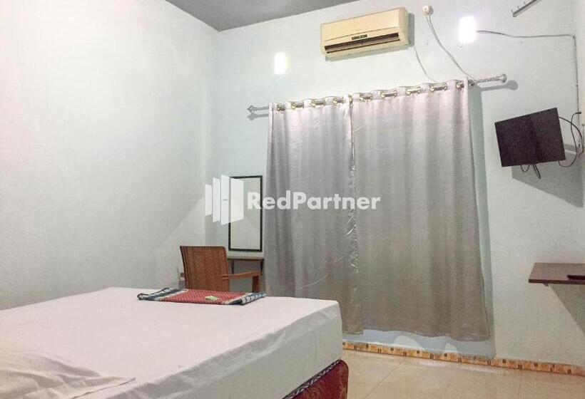 בית מלון כפרי Wisma Andini Palopo Redpartner