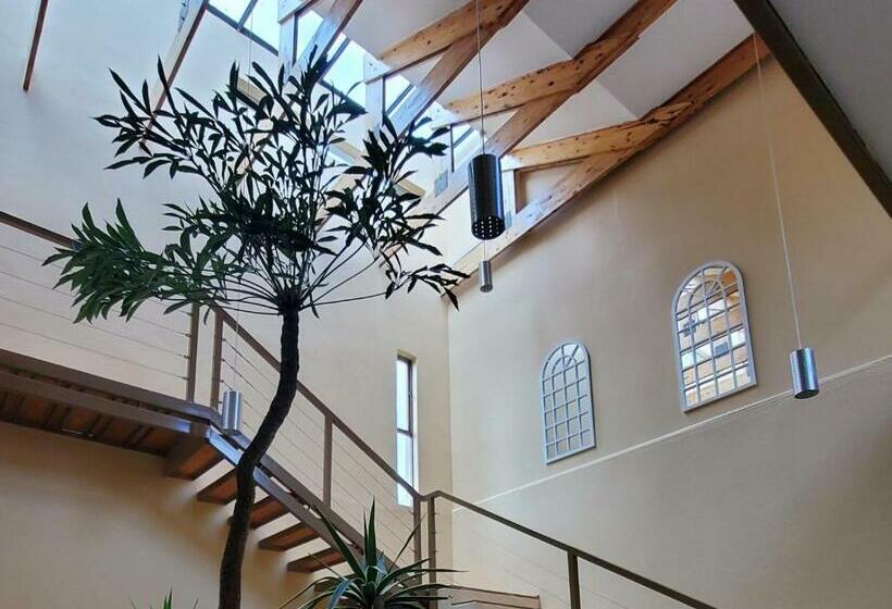 پانسیون Avonlea Guesthouse