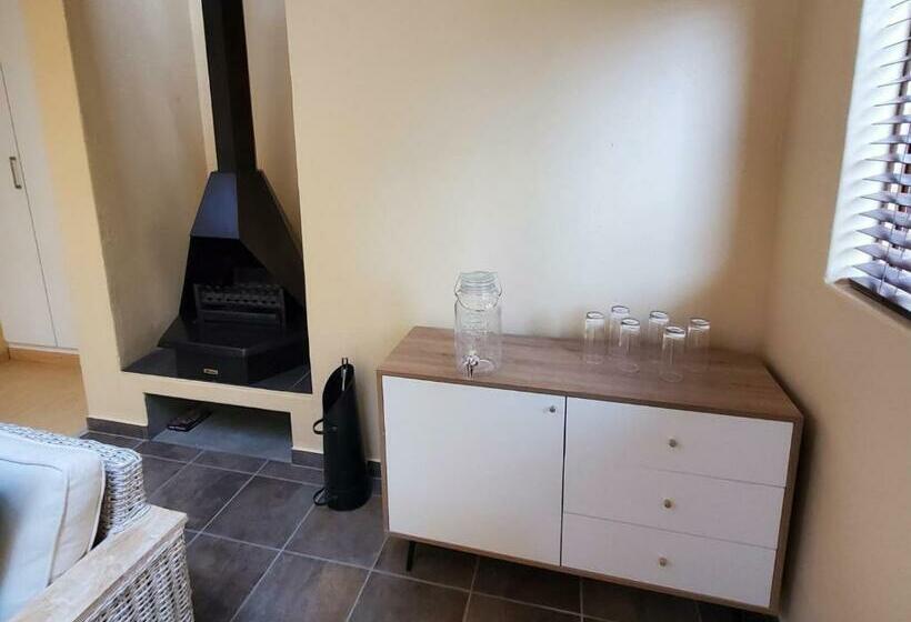 پانسیون Avonlea Guesthouse